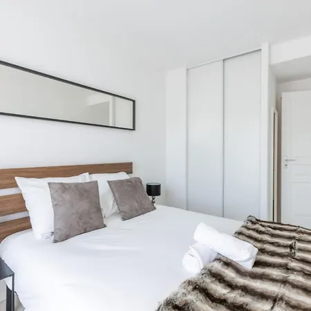 La Canopee By Plaza Apartment *
