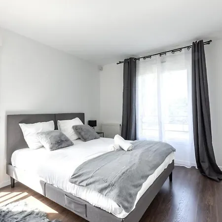Apartment La Canopee By Plaza Serris
